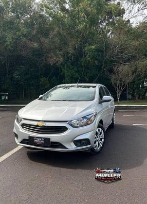CHEVROLET ONIX 1.4 MPFI LT 8V FLEX 4P MANUAL CHEVROLET ONIX 1.4 MPFI LT 8V FLEX 4P MANUAL